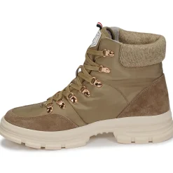 Les Tropéziennes par M Belarbi - CAKE