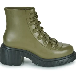 Melissa - MELISSA COSMO BOOT AD