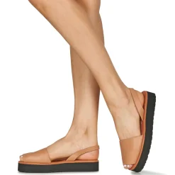 Minorquines - AVARCA PLATJA PLATEFORME