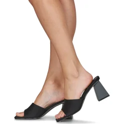 Moony Mood - MALIXIA