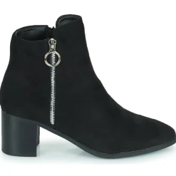 Moony Mood - PETROLIA