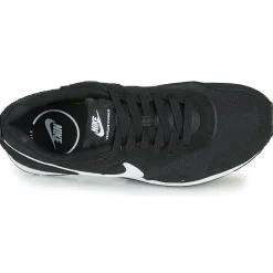 Nike - VENTURE RUNNER