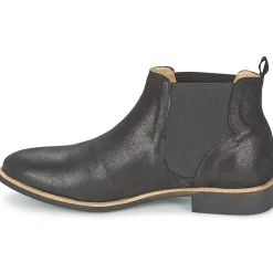 Petite Mendigote - LONDRES