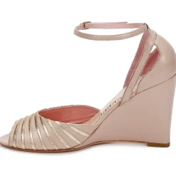 Sarah Chofakian - LA PARADE