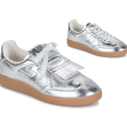 Schmoove - SHEFFIELD GOLF W