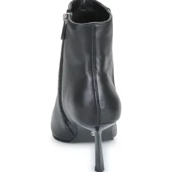 Steve Madden - SABINE