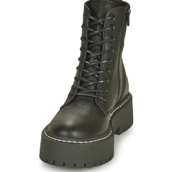 Steve Madden - SKYLAR