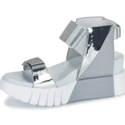 United nude - DELTA RUN