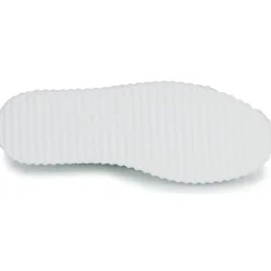 Vanessa Wu - MARILOU