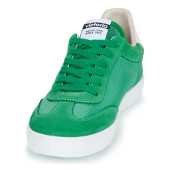 Victoria - BERLIN SERRAJE & NYLON